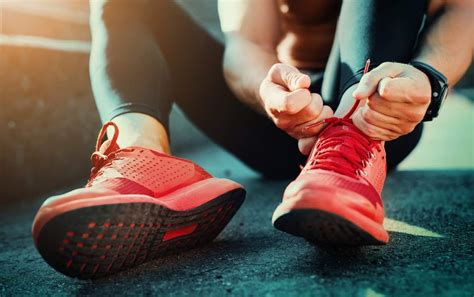 How to break in new running shoes 